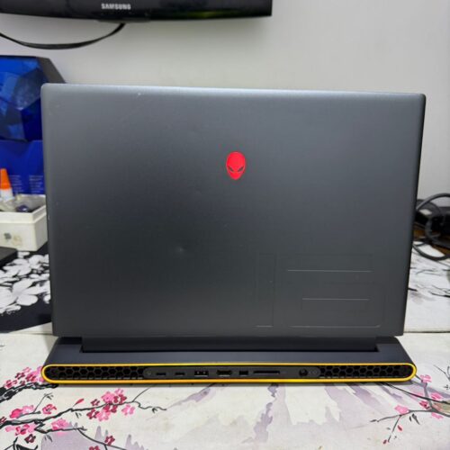 UK Used Alienware M16 R1 – Core i7 13th Gen, 16GB RAM, 1TB SSD, RTX 4070 8GB, 16” QHD+ 165Hz