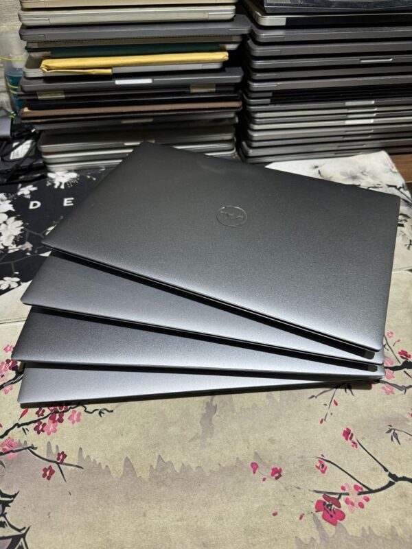 Fresh Like New UK Used Dell Precision 5560 – Core i7 11th Gen, 32GB RAM, 512GB SSD, RTX A2000 4GB, 15” FHD+