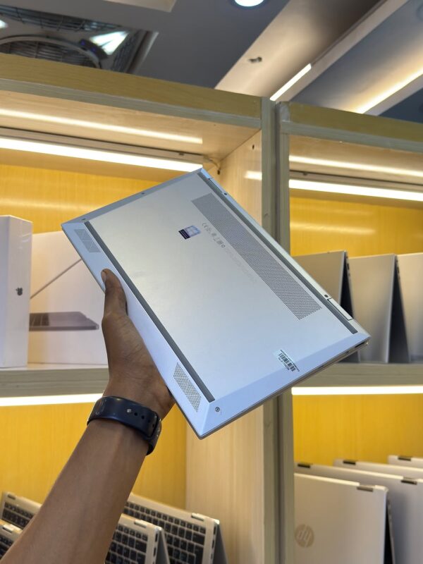 Clean UK Used HP EliteBook 1040 G7  | Core i7 Laptop |10th Gen |16GB RAM | 512GB SSD| Slim Buisness Laptop