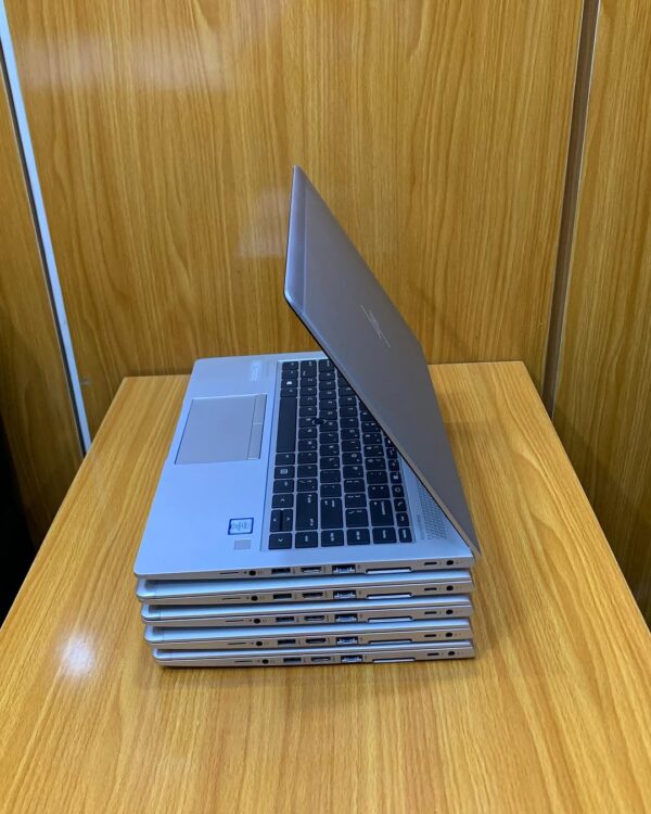 HP EliteBook 840 G6 | 8th Gen| Core i5 Laptop | 8GB RAM | 256GB SSD| Slim Buisness Laptop