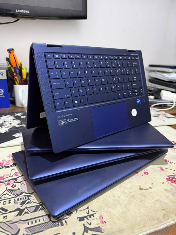 HP Elite Dragonfly G2 x360 - Intel i7-1185G7, 32GB RAM, 512GB SSD, OLED Touch (UK Used)