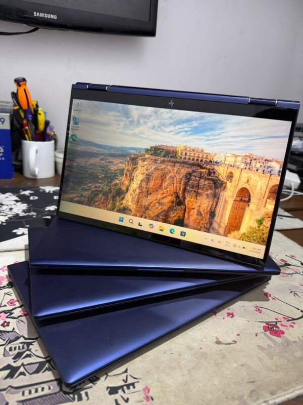 HP Elite Dragonfly G2 x360 - Intel i7-1185G7, 32GB RAM, 512GB SSD, OLED Touch (UK Used)