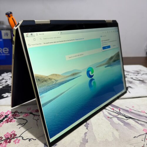 HP Spectre x360 14t-ea000 - Intel i7-1165G7, 16GB RAM, 512GB SSD, AMOLED Touch (UK Used)